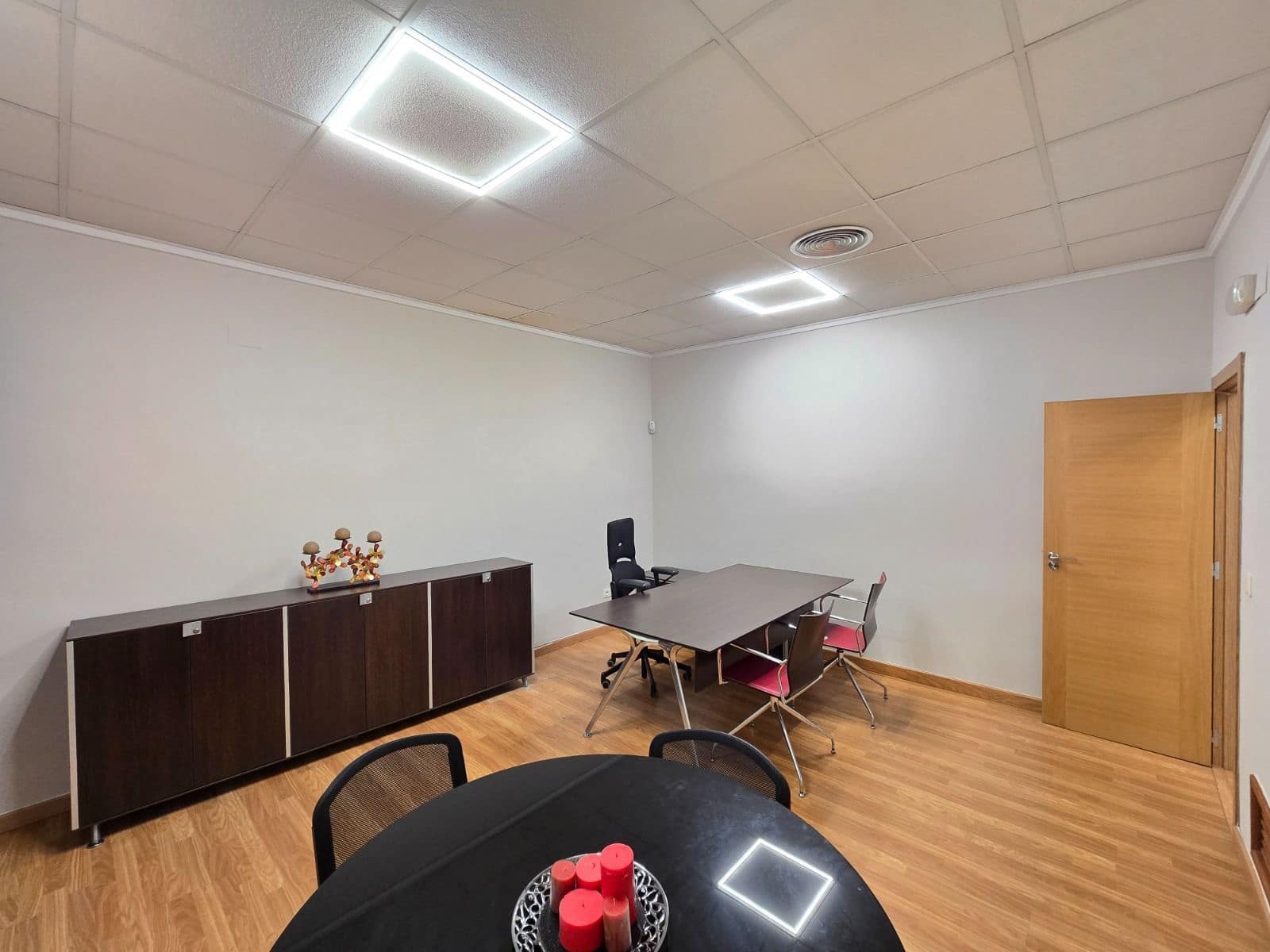 3 sypialnia Komercyjne na sprzedaż w Torrevieja - 135 000 € (Ref: 10031474)
