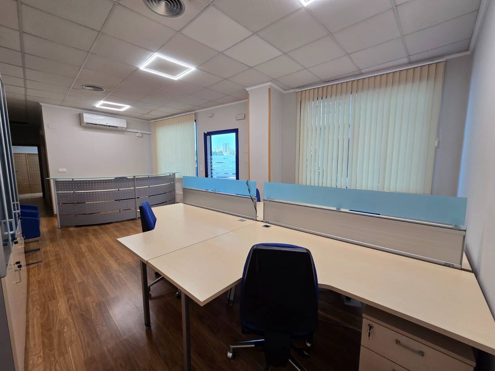 3 sypialnia Komercyjne na sprzedaż w Torrevieja - 135 000 € (Ref: 10031474)