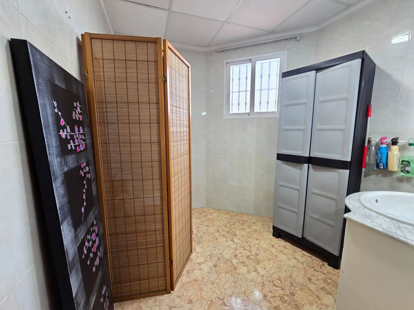 3 sypialnia Komercyjne na sprzedaż w Torrevieja - 135 000 € (Ref: 10031474)