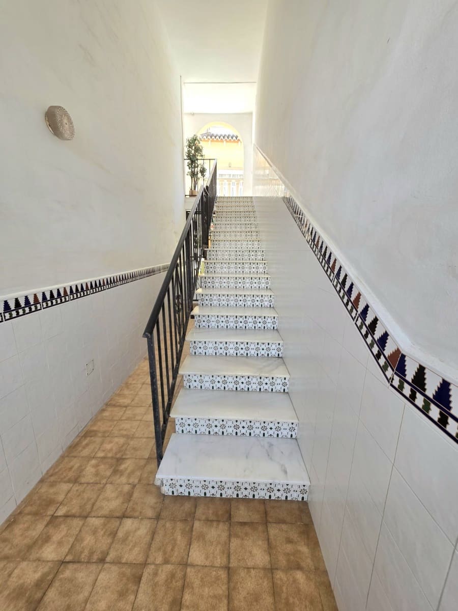 4 chambre Maison de Ville à vendre à Torrevieja - 176 000 € (Ref: 10031475)