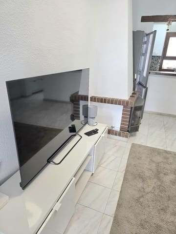 4 bedroom Townhouse for sale in Playa de los Locos, Torrevieja - € 176,000 (Ref: 10031475)