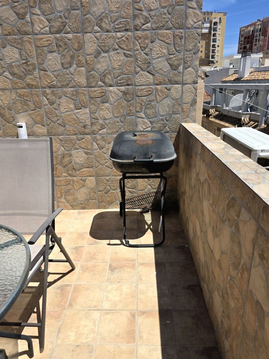 4 chambre Maison de Ville à vendre à Torrevieja - 176 000 € (Ref: 10031475)