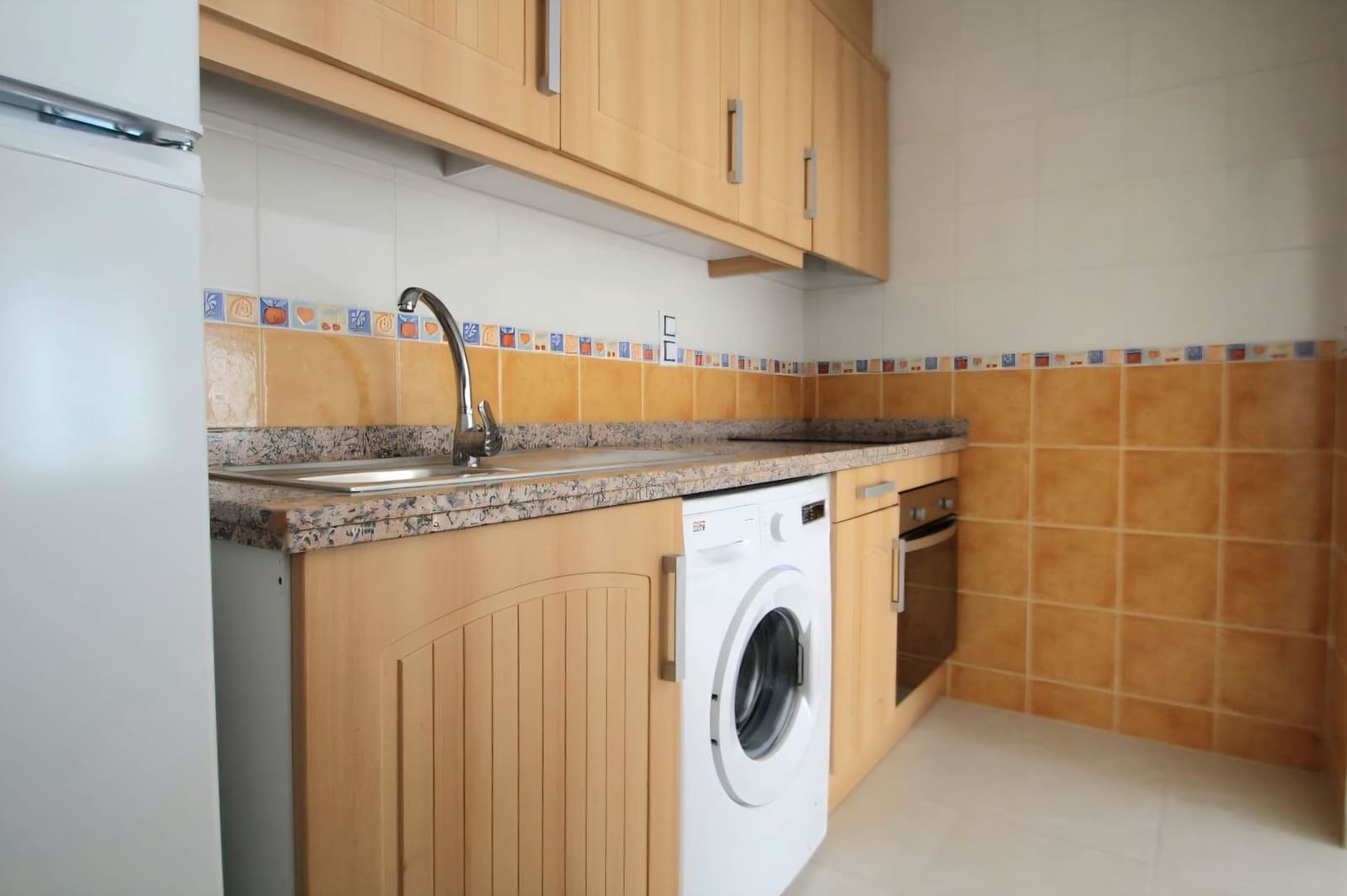 3 chambre Villa/Maison Semi-Mitoyenne à vendre à Torrevieja avec piscine garage - 189 000 € (Ref: 10034899)