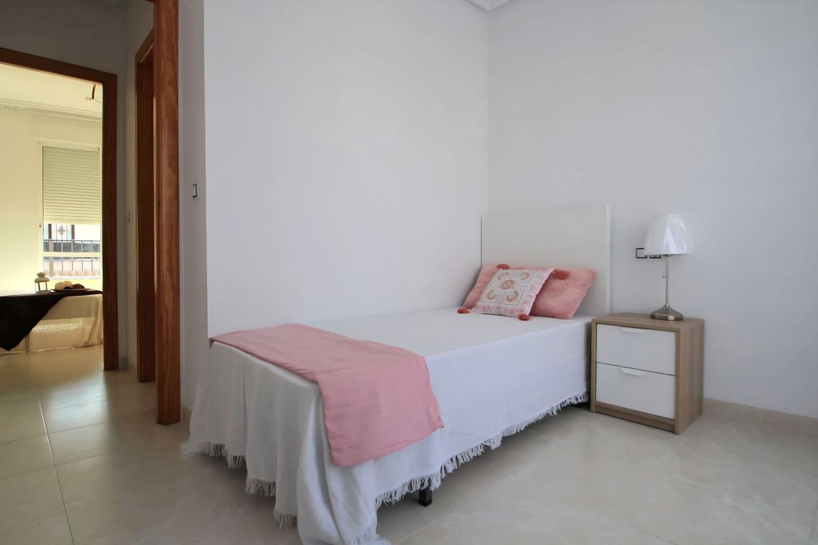 3 chambre Villa/Maison Semi-Mitoyenne à vendre à Torrevieja avec piscine garage - 189 000 € (Ref: 10034899)