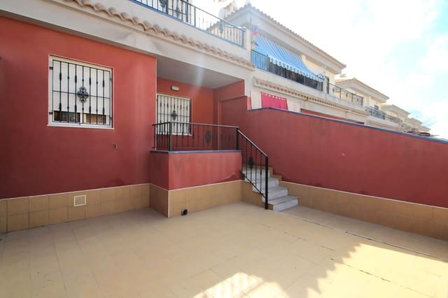 3 Zimmer Doppelhaus zu verkaufen in Parque Acuático - Sector 25, Torrevieja mit Pool Garage - 189.000 € (Ref: 10034899)