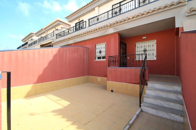 3 Zimmer Doppelhaus zu verkaufen in Parque Acuático - Sector 25, Torrevieja mit Pool Garage - 189.000 € (Ref: 10034899)