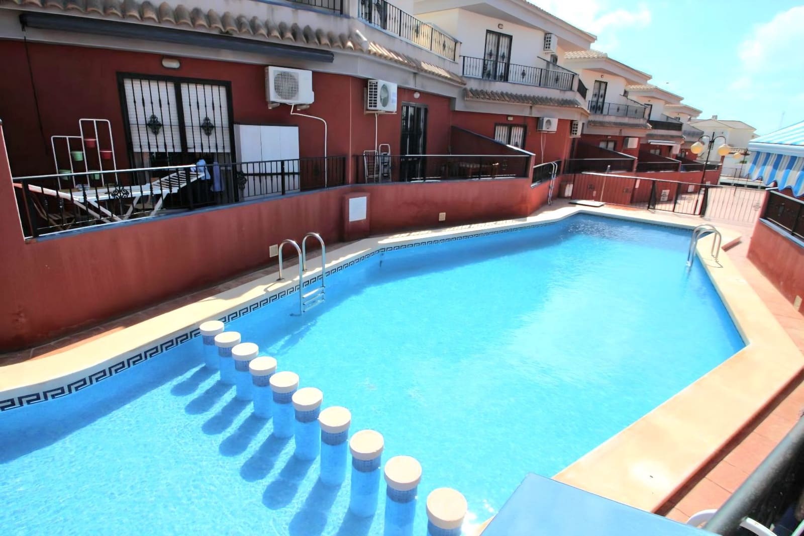 3 chambre Villa/Maison Semi-Mitoyenne à vendre à Torrevieja avec piscine garage - 189 000 € (Ref: 10034899)