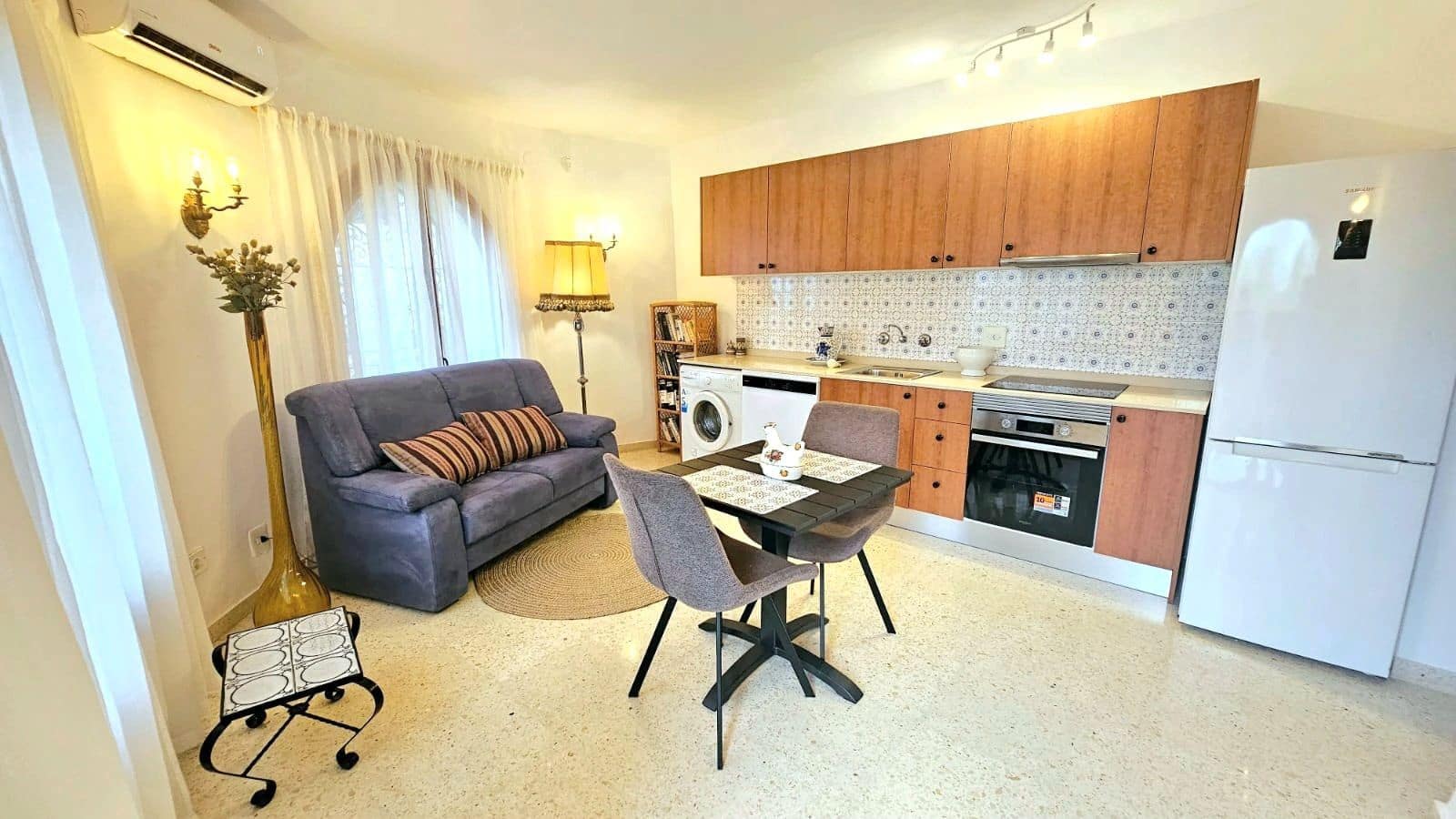 3 makuuhuone Huvila myytävänä paikassa Calpe / Calp mukana 
autotalli - 485 000 € (Ref: 10034902)