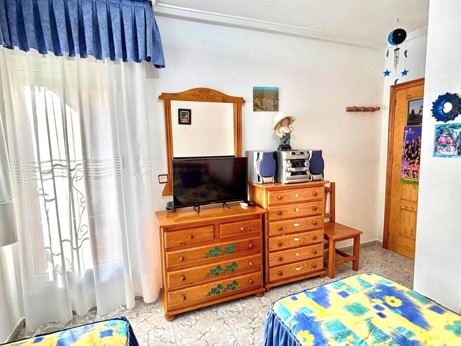 Pareado de 2 habitaciones en Torrevieja en venta con piscina - 150.000 € (Ref: 10048766)