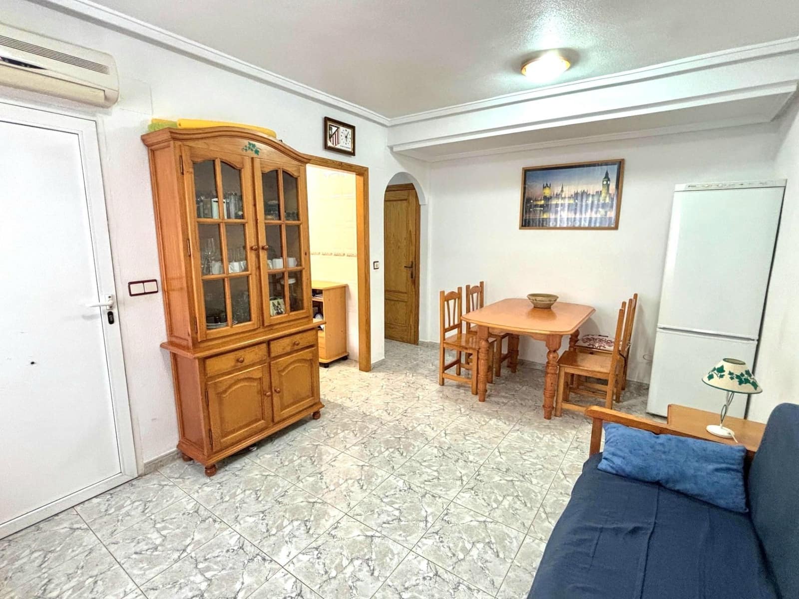 Pareado de 2 habitaciones en Torrevieja en venta con piscina - 150.000 € (Ref: 10048766)