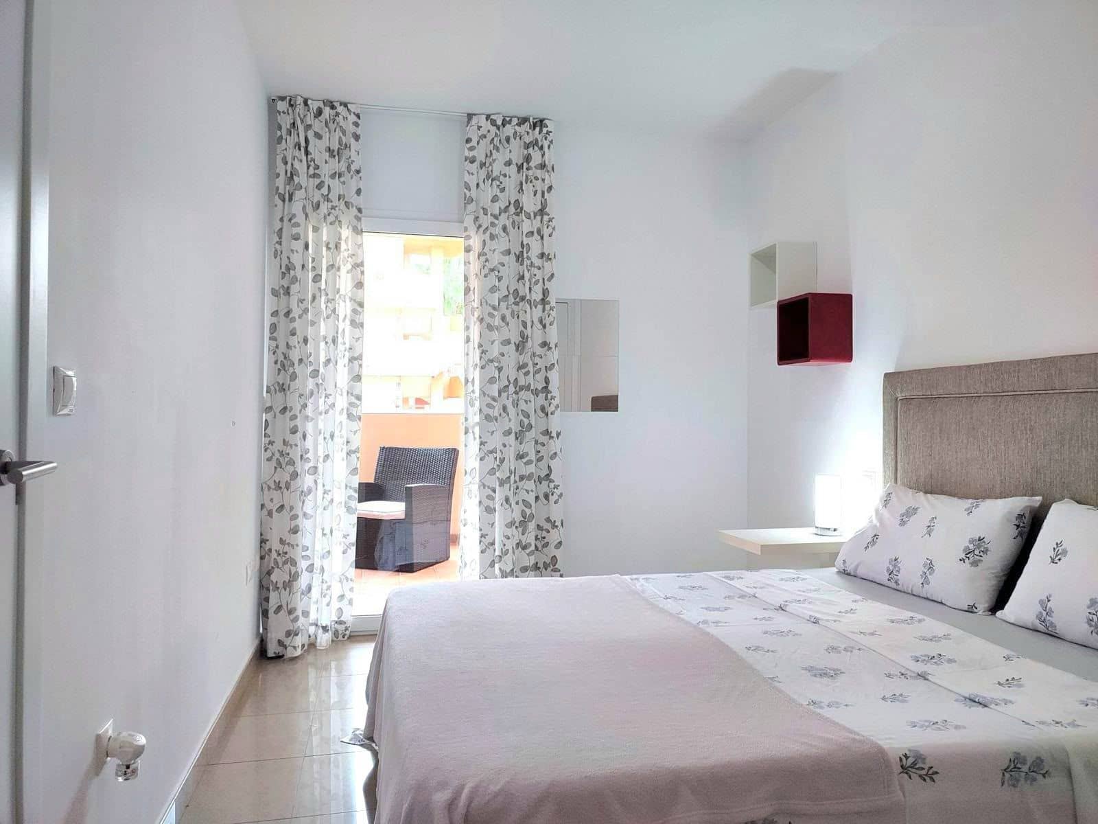2 sypialnia Apartament na sprzedaż w Orihuela Costa z basenem garażem - 229 000 € (Ref: 10049938)