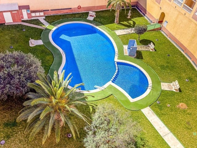 2 quarto Apartamento para venda em Parque de las Naciones, Torrevieja com garagem - 139 500 € (Ref: 10049939)