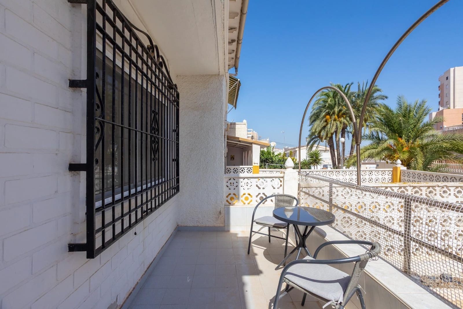 2 bedroom Bungalow for sale in Torrevieja - € 149,900 (Ref: 10049941)