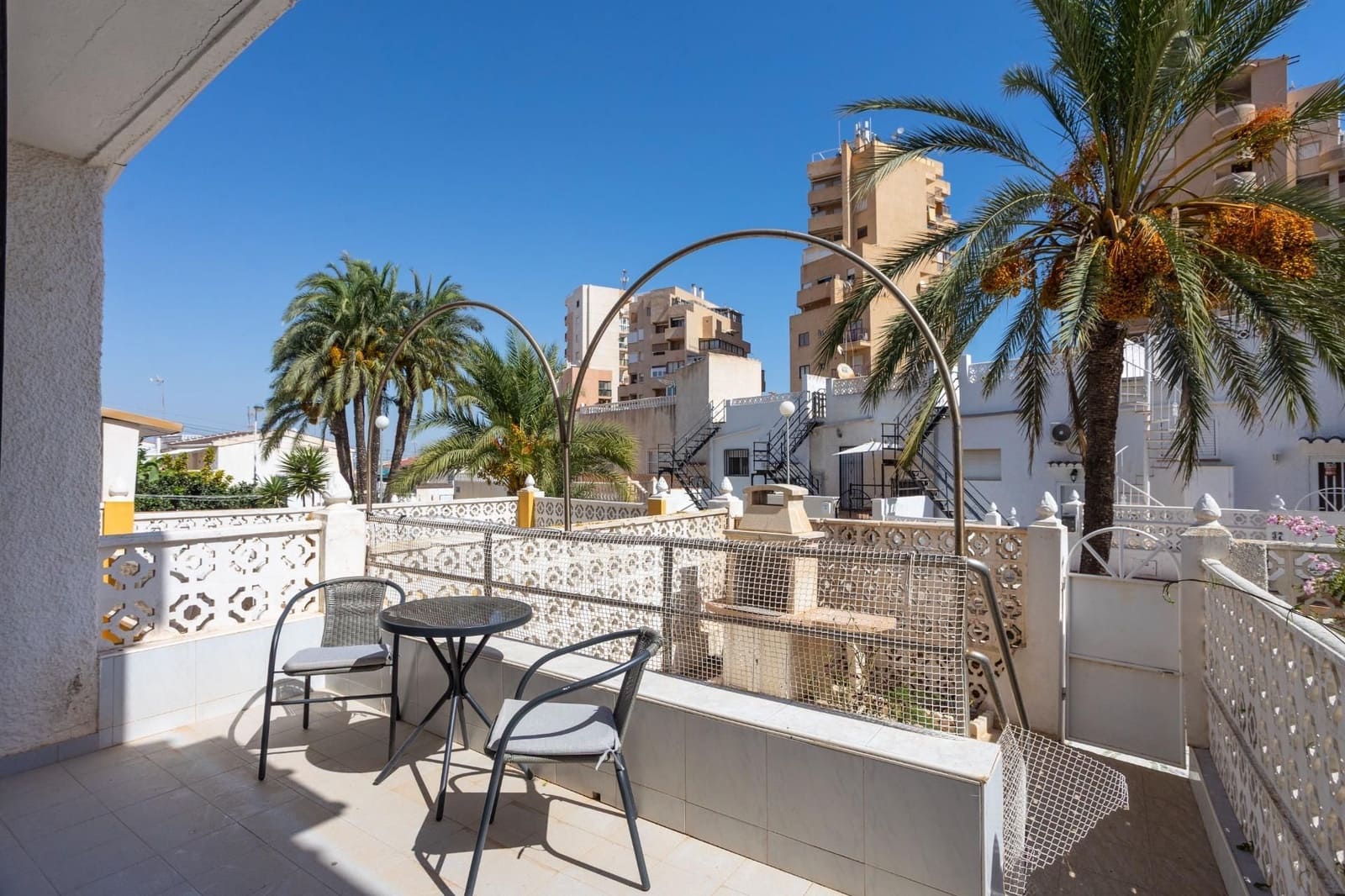 2 bedroom Bungalow for sale in Torrevieja - € 149,900 (Ref: 10049941)