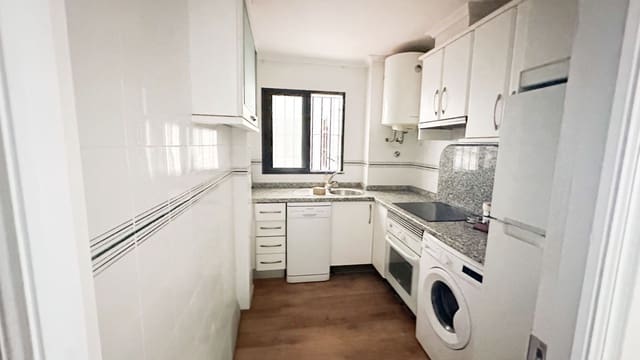 2 soverom Leilighet til salgs i Playa de los Locos, Torrevieja med garasje - € 239 995 (Ref: 10049948)