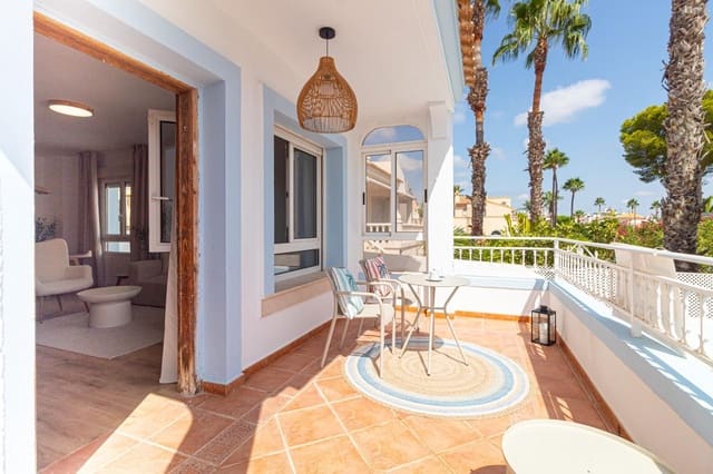 3 bedroom Villa for sale in Villamartin, Orihuela with pool - € 399,000 (Ref: 10061292)