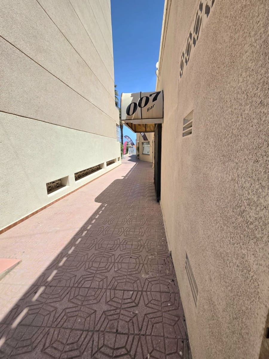Erhverv til salg i Torrevieja - € 75.000 (Ref: 10061299)