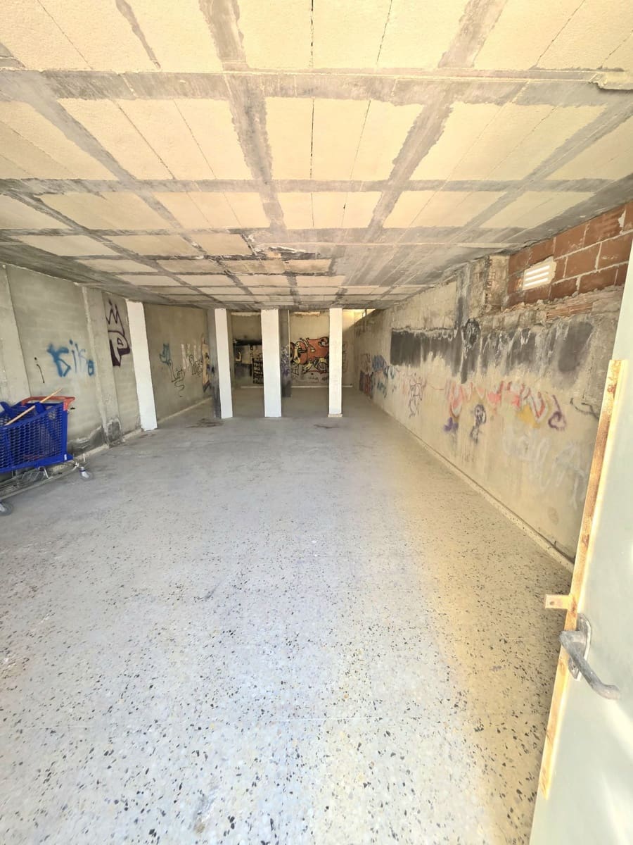 Erhverv til salg i Torrevieja - € 75.000 (Ref: 10061299)