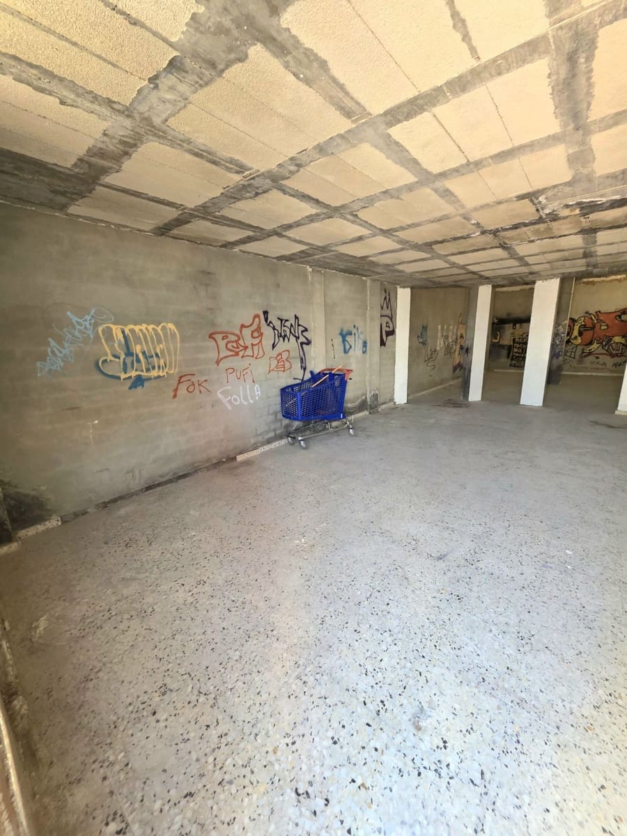 Erhverv til salg i Torrevieja - € 75.000 (Ref: 10061299)