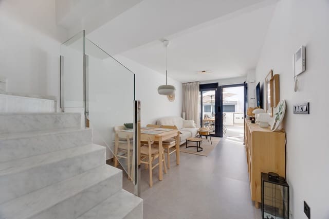 3 slaapkamer Halfvrijstaande villa te koop in Los Secanos, Guardamar del Segura met zwembad garage - € 369.900 (Ref: 10063800)