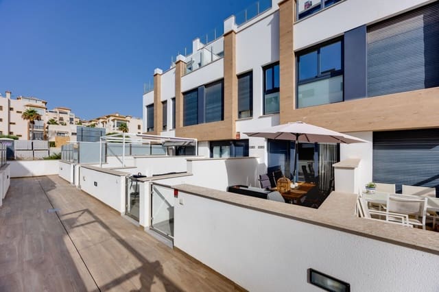3 slaapkamer Halfvrijstaande villa te koop in Los Secanos, Guardamar del Segura met zwembad garage - € 369.900 (Ref: 10063800)