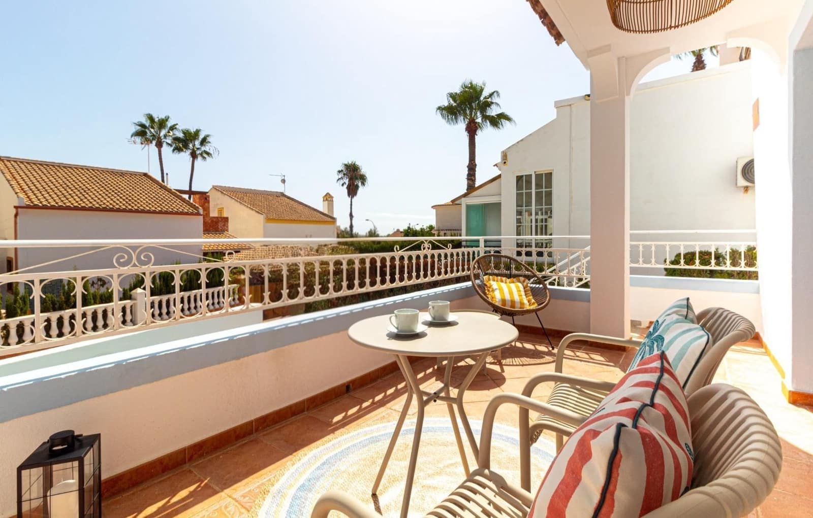 3 makuuhuone Huvila myytävänä paikassa Orihuela Costa mukana uima-altaan - 399 000 € (Ref: 10074920)