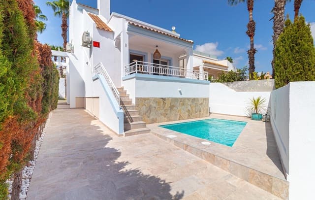 3 makuuhuone Huvila myytävänä paikassa Villamartin, Orihuela mukana uima-altaan - 399 000 € (Ref: 10074920)