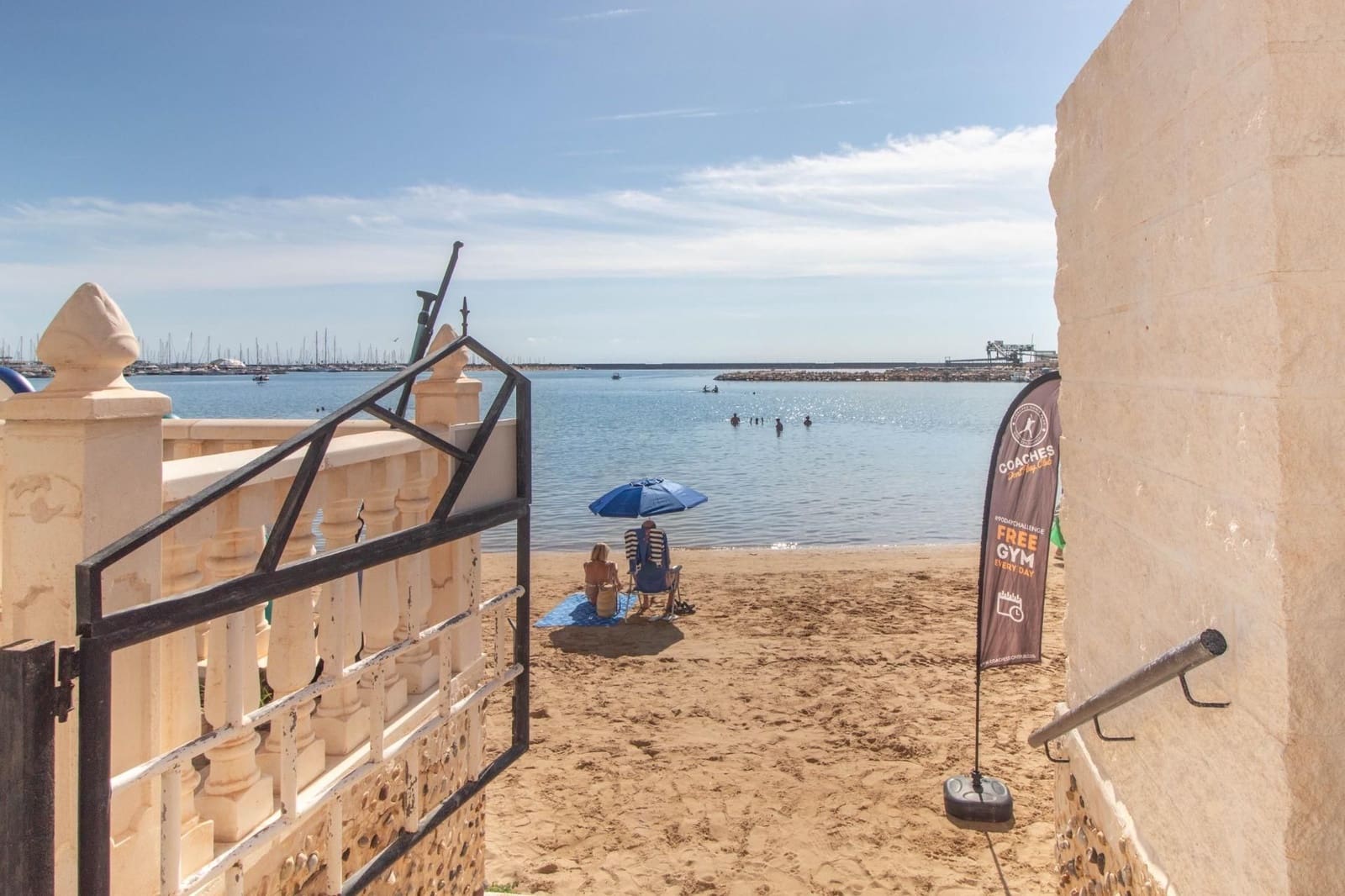 2 soverom Leilighet til salgs i Torrevieja - € 250 000 (Ref: 10074923)