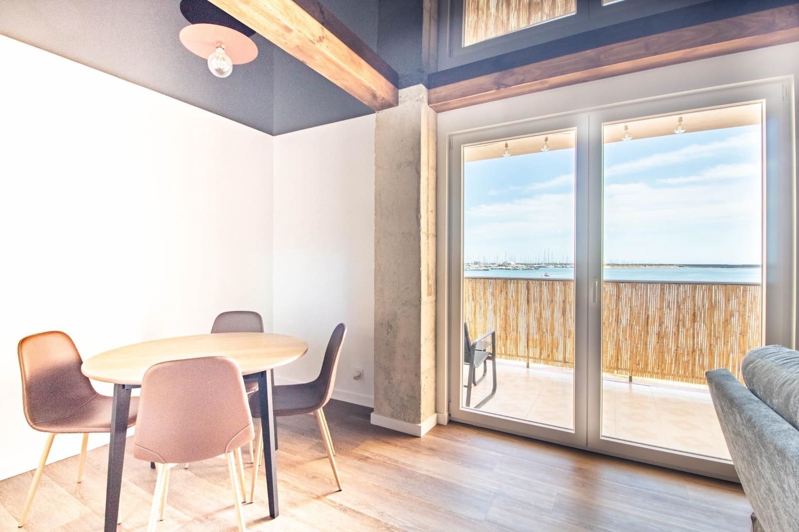 2 bedroom Apartment for sale in Torrevieja - € 250,000 (Ref: 10074923)