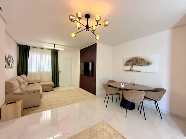 2 quarto Bungalow para venda em Parque Acuático - Sector 25, Torrevieja com piscina garagem - 249 000 € (Ref: 10074925)