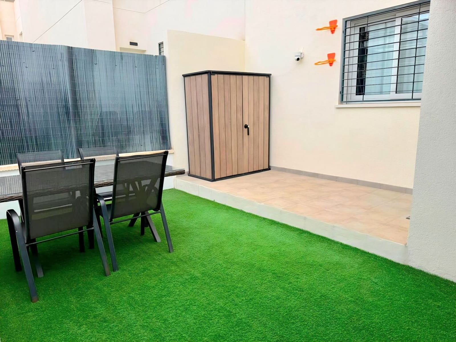 2 sovrum Bungalow till salu i Torrevieja med pool garage - 249 000 € (Ref: 10074925)