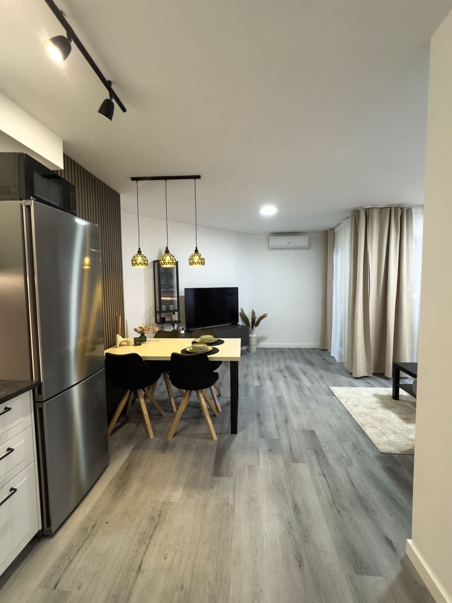 2 Zimmer Apartment zu verkaufen in Torrevieja - 189.000 € (Ref: 10080459)