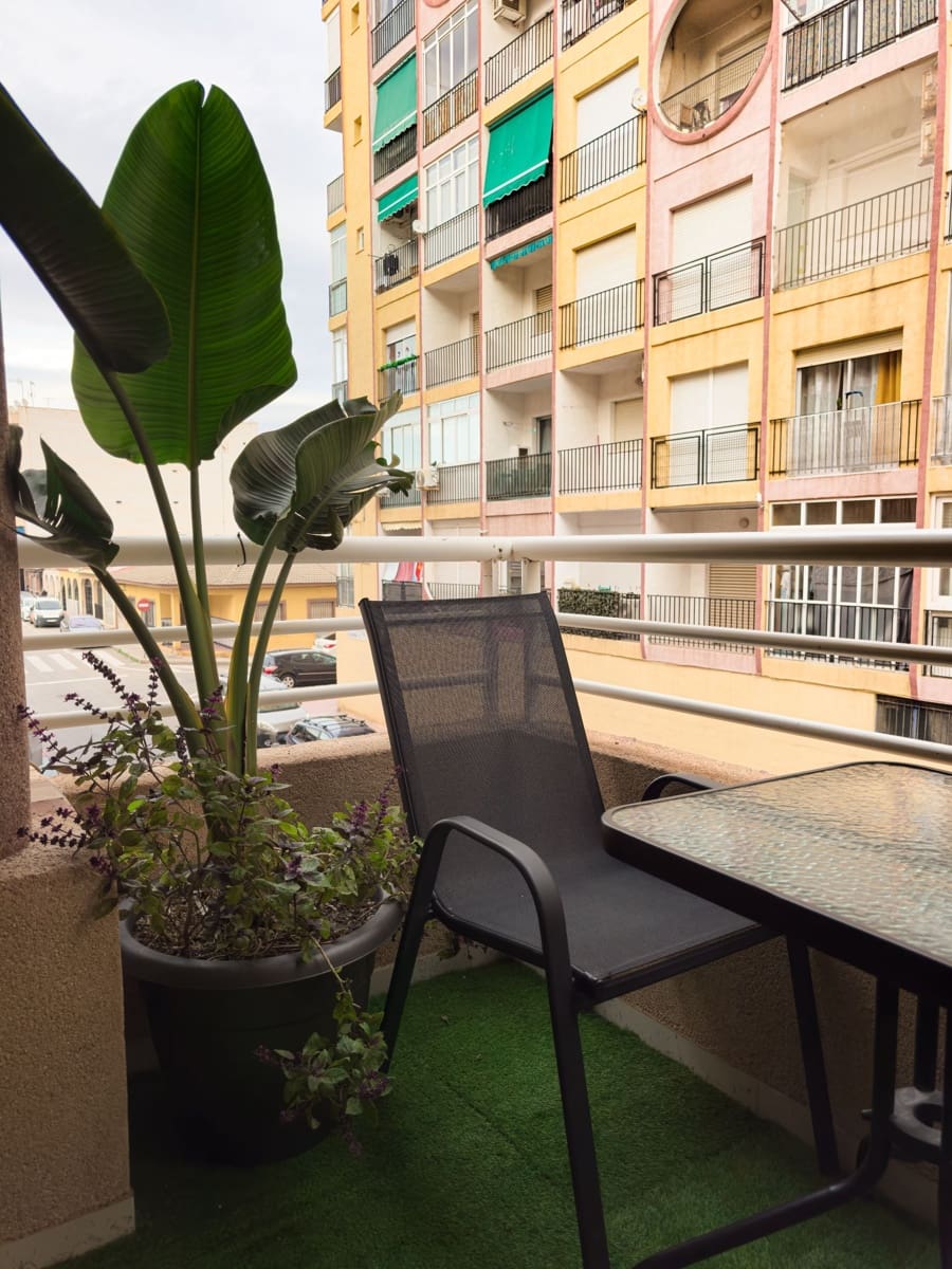 2 Zimmer Apartment zu verkaufen in Torrevieja - 189.000 € (Ref: 10080459)