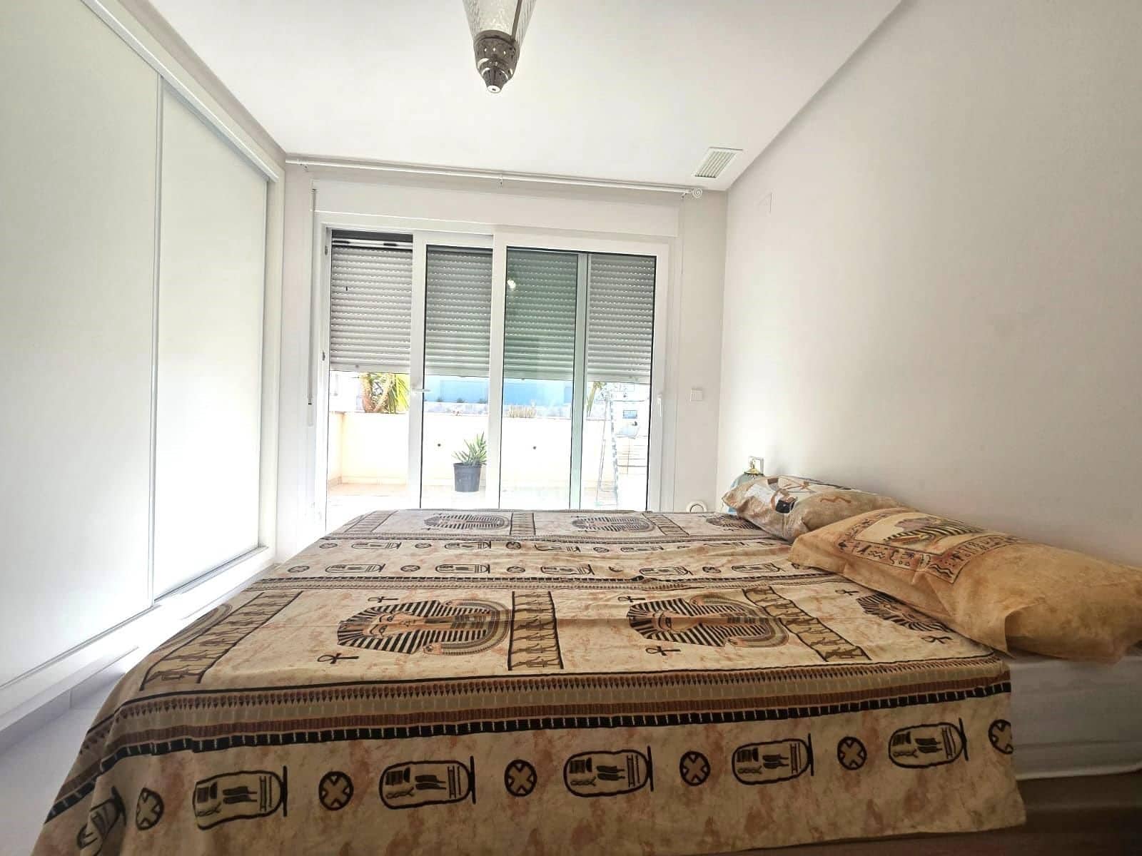 3 Zimmer Doppelhaus zu verkaufen in Torrevieja mit Pool Garage - 295.000 € (Ref: 10080460)