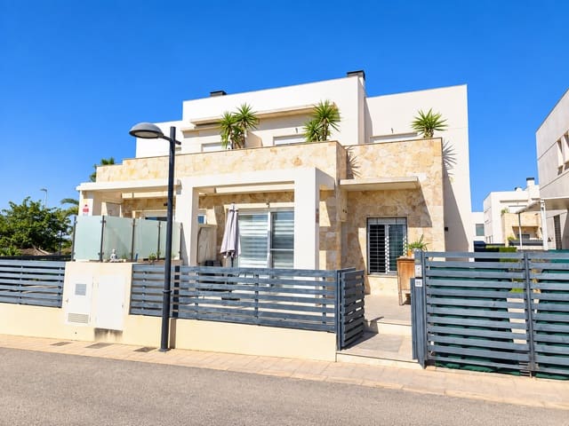 3 Zimmer Doppelhaus zu verkaufen in Torrevieja mit Pool Garage - 295.000 € (Ref: 10080460)