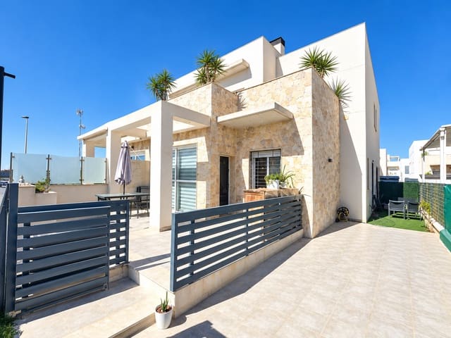 3 Zimmer Doppelhaus zu verkaufen in Torrevieja mit Pool Garage - 295.000 € (Ref: 10080460)