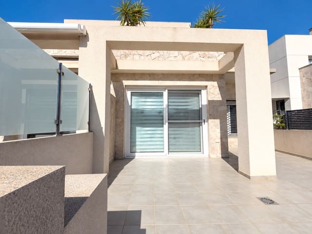 3 Zimmer Doppelhaus zu verkaufen in Torrevieja mit Pool Garage - 295.000 € (Ref: 10080460)