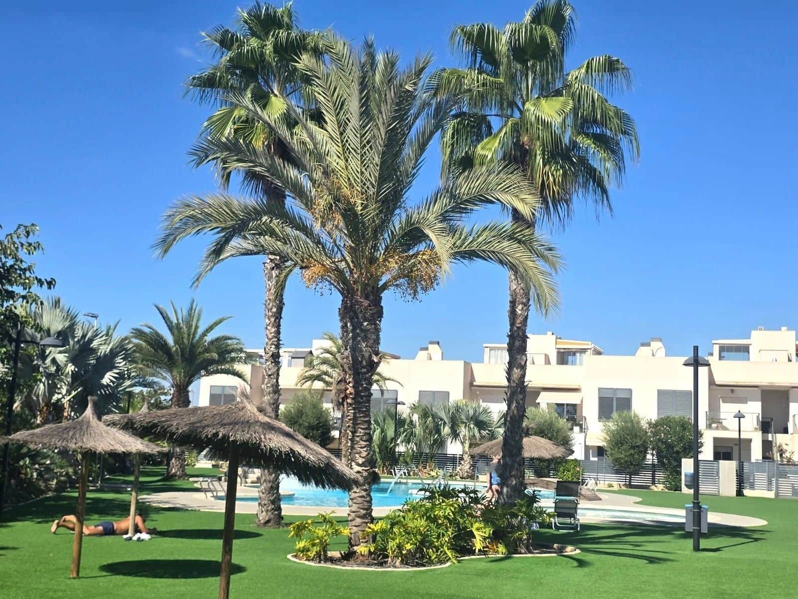 3 Zimmer Doppelhaus zu verkaufen in Torrevieja mit Pool Garage - 295.000 € (Ref: 10080460)