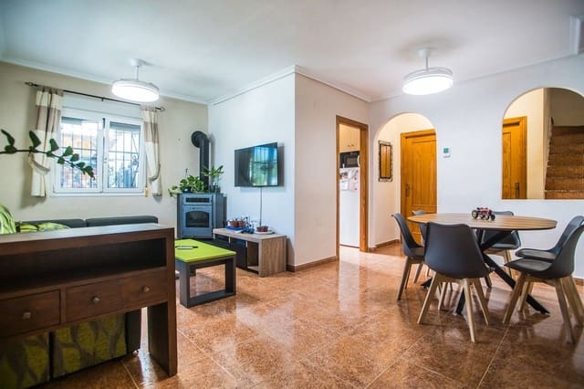 3 soveværelse Villa til salg i Desamparados - Hurchillo - Torremendo, Orihuela - € 215.000 (Ref: 10088851)