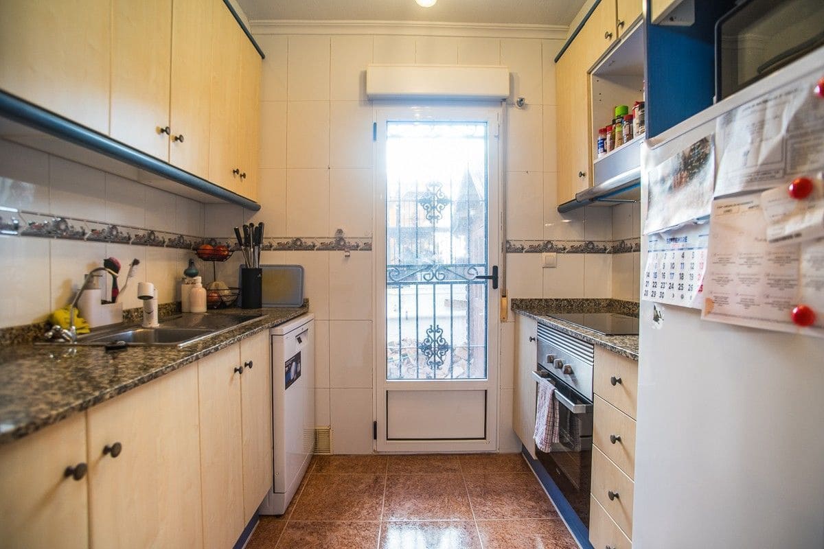 3 bedroom Villa for sale in Orihuela with pool garage - € 215,000 (Ref: 10088851)