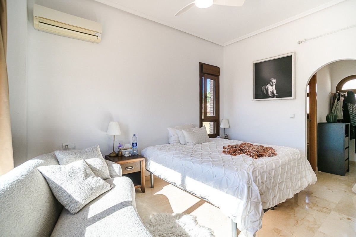 3 quarto Moradia para venda em Algorfa com piscina garagem - 389 000 € (Ref: 10090108)