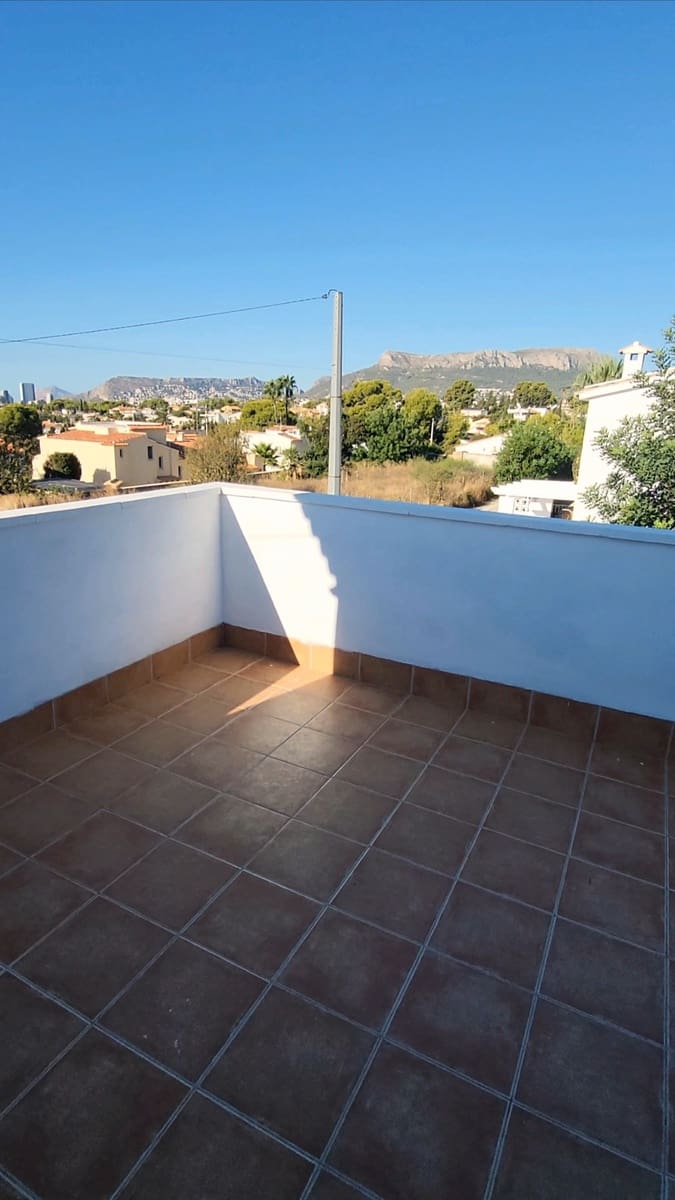 Chalet de 4 habitaciones en Calpe / Calp en venta con piscina garaje - 850.000 € (Ref: 10094218)