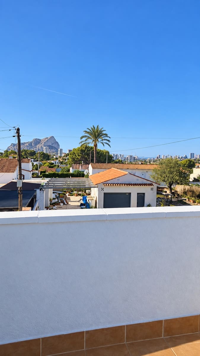 Chalet de 4 habitaciones en Calpe / Calp en venta con piscina garaje - 850.000 € (Ref: 10094218)
