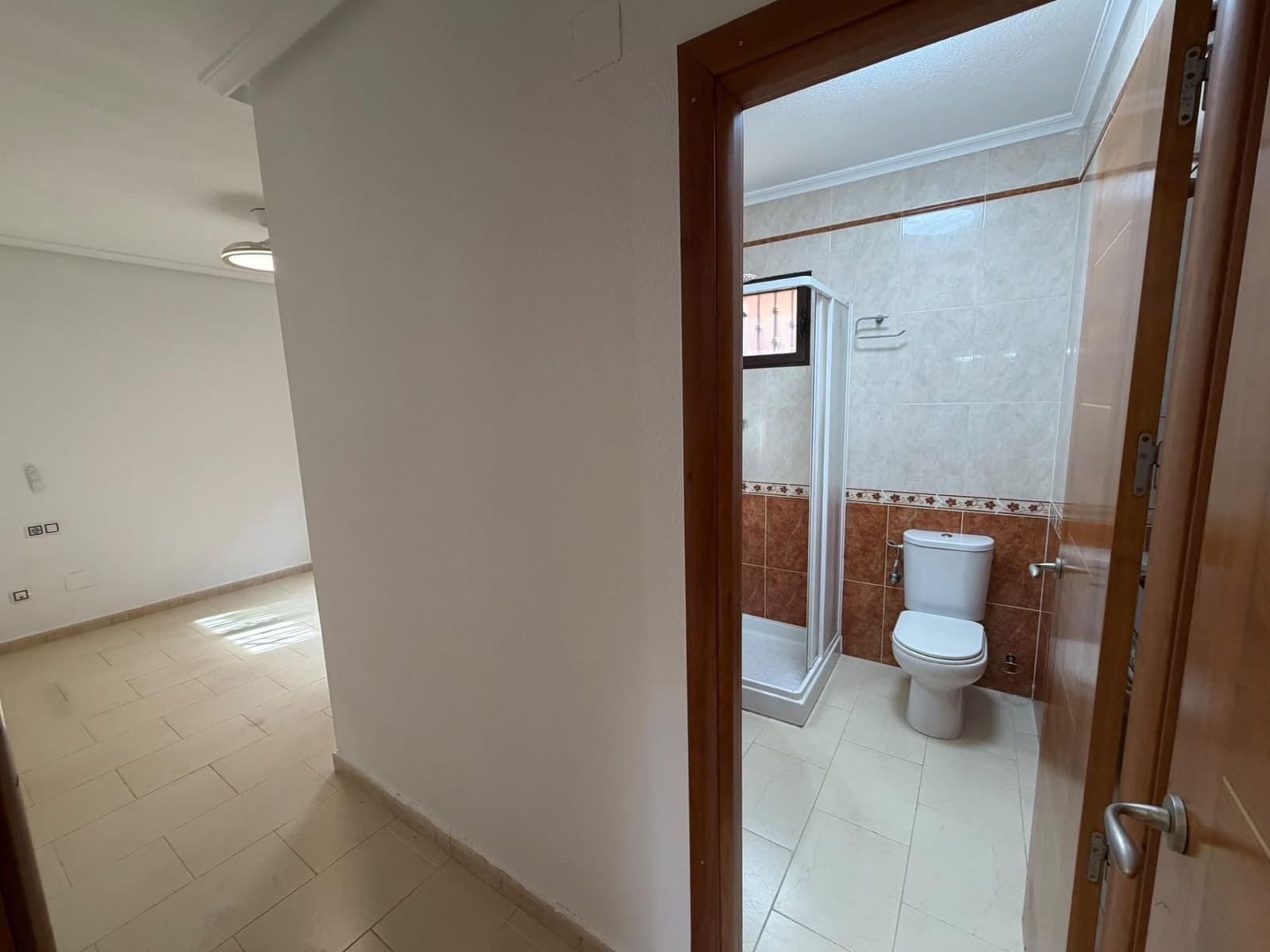 2 bedroom Villa for sale in Torrevieja with pool garage - € 213,000 (Ref: 10094220)