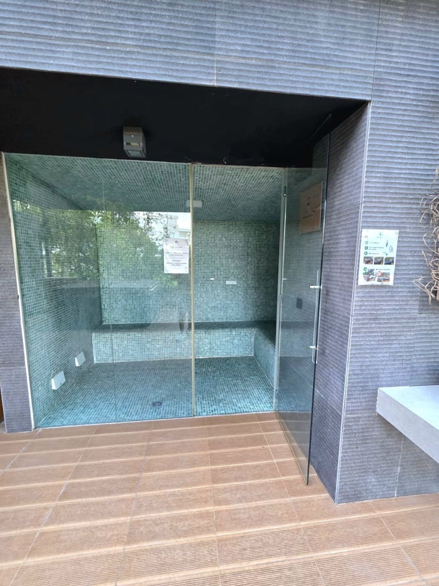 3 soverom Leilighet til leie i Torrevieja med svømmebasseng garasje - € 2 000 (Ref: 10097583)