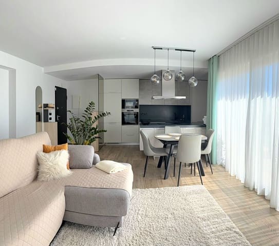 3 soverom Leilighet til leie i Los Balcones - Los Altos, Torrevieja med svømmebasseng garasje - € 2 000 (Ref: 10097583)