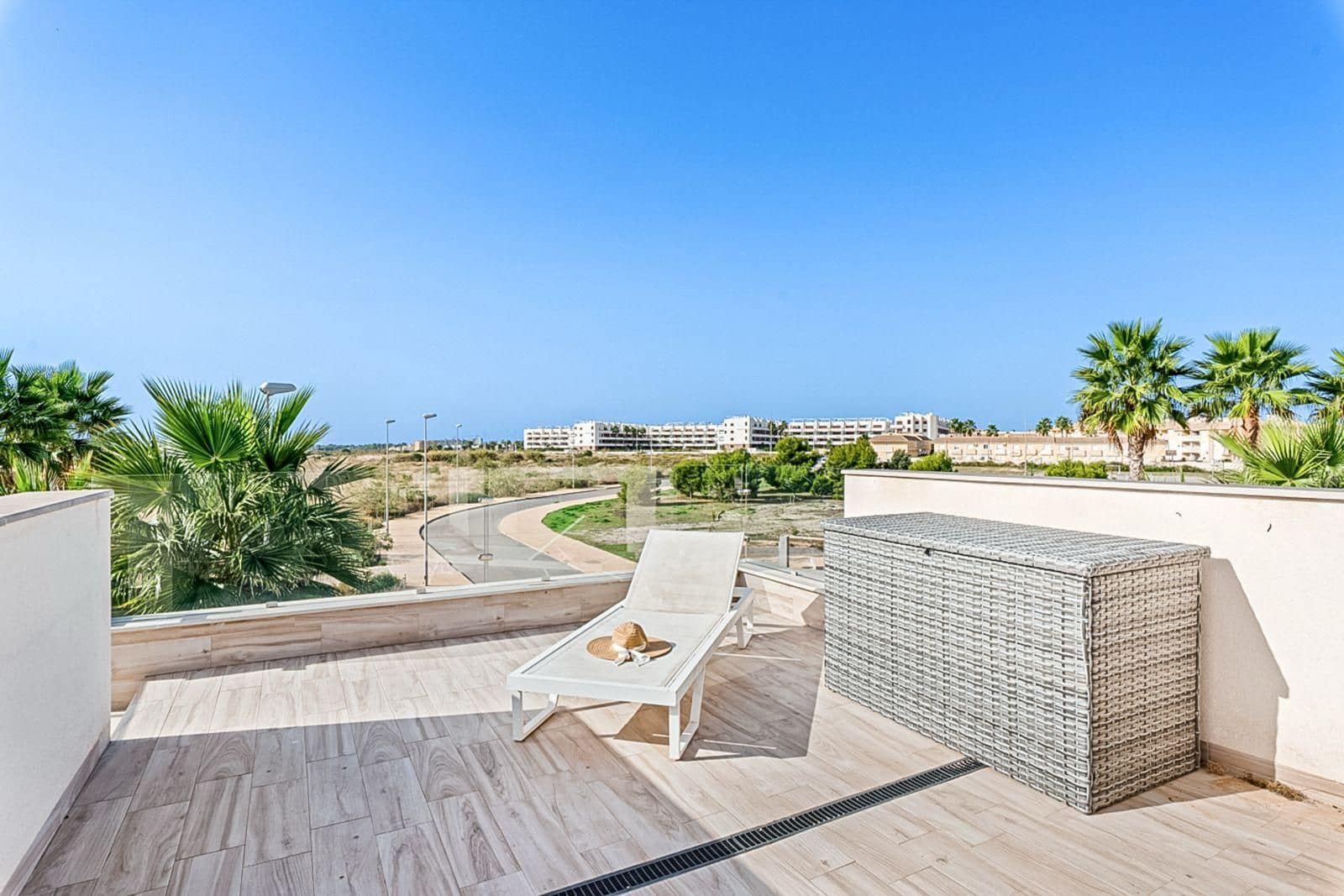Chalet de 5 habitaciones en Orihuela Costa en venta con piscina garaje - 829.000 € (Ref: 10097584)