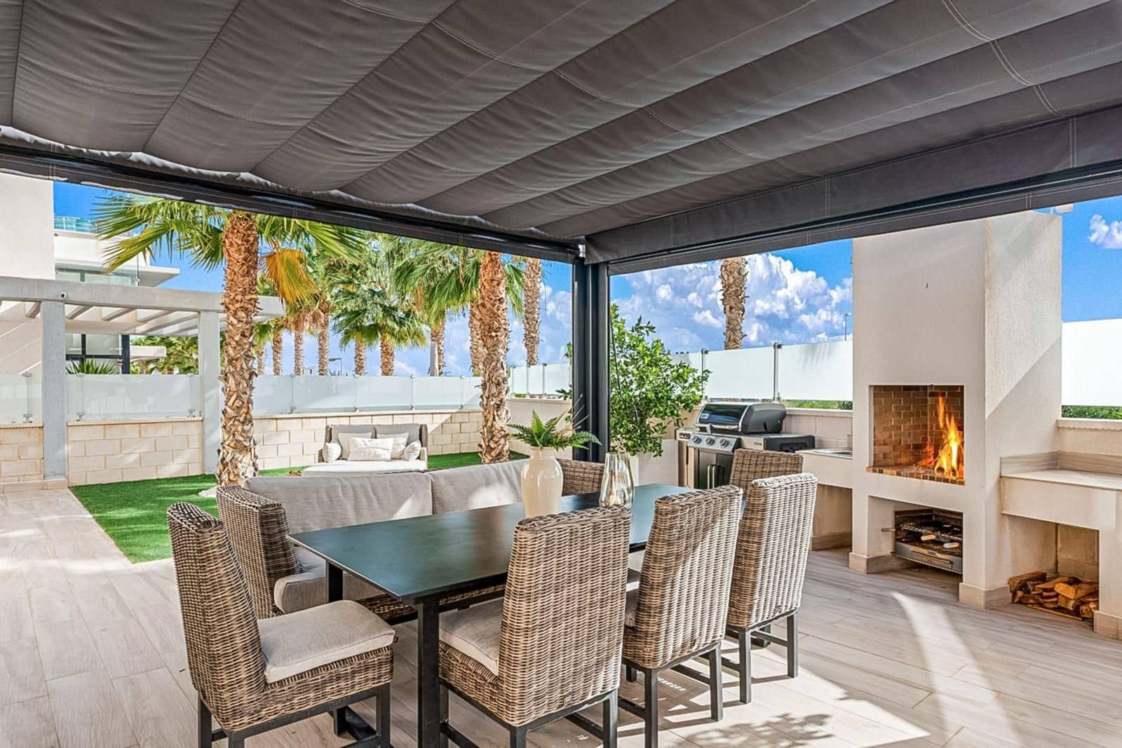 Chalet de 5 habitaciones en Orihuela Costa en venta con piscina garaje - 829.000 € (Ref: 10097584)