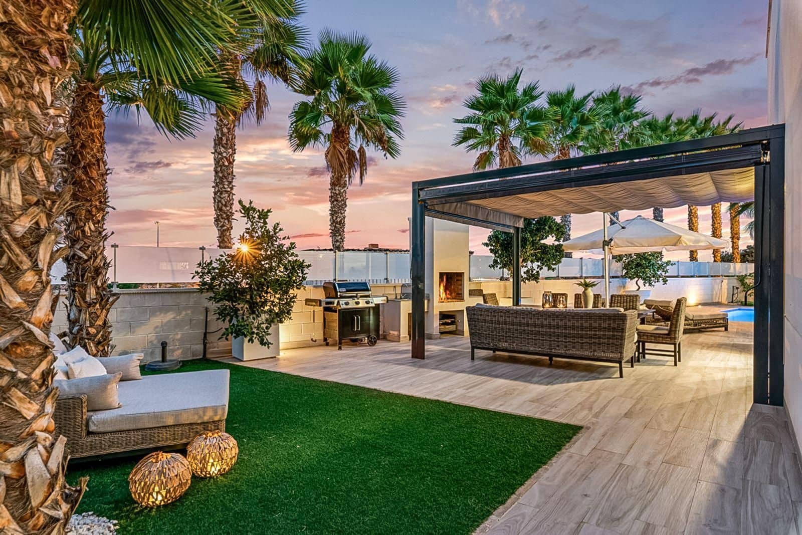 Chalet de 5 habitaciones en Orihuela Costa en venta con piscina garaje - 829.000 € (Ref: 10097584)