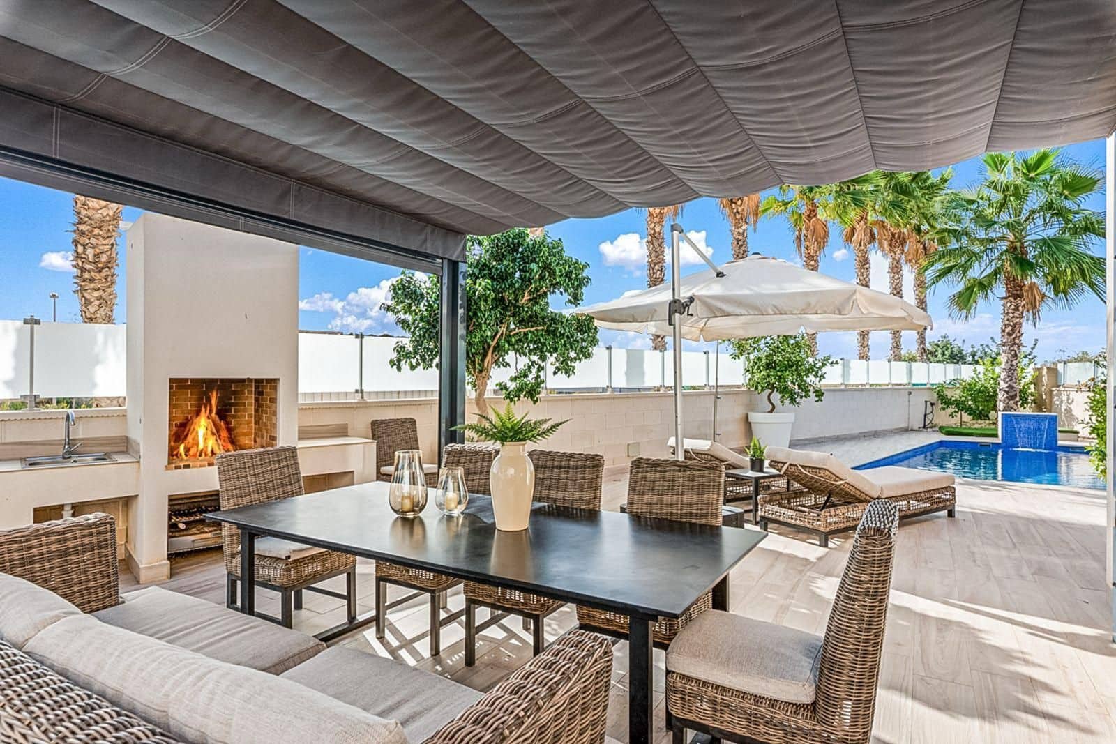 Chalet de 5 habitaciones en Orihuela Costa en venta con piscina garaje - 829.000 € (Ref: 10097584)